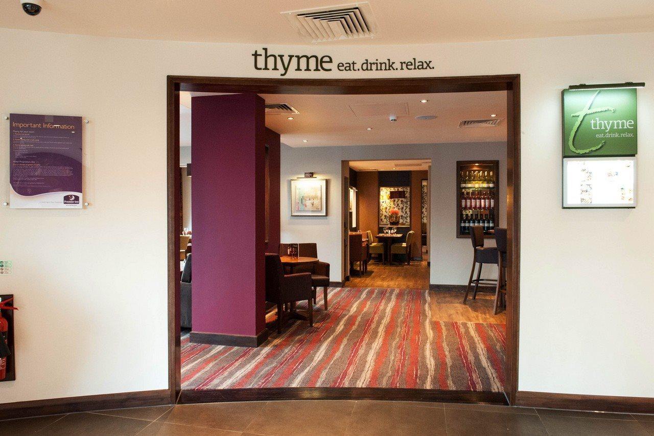Premier Inn Canterbury City Centre エクステリア 写真