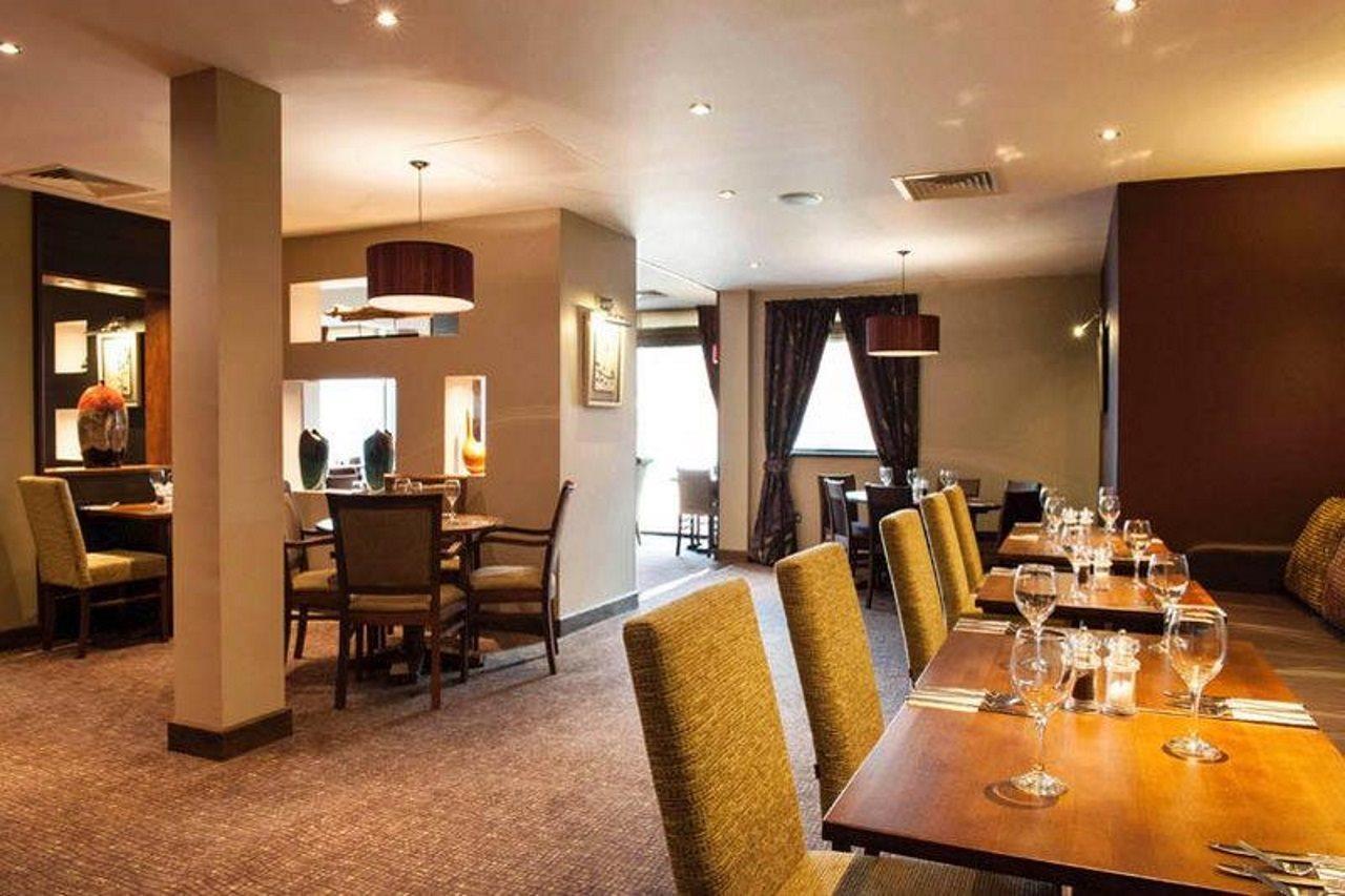 Premier Inn Canterbury City Centre エクステリア 写真
